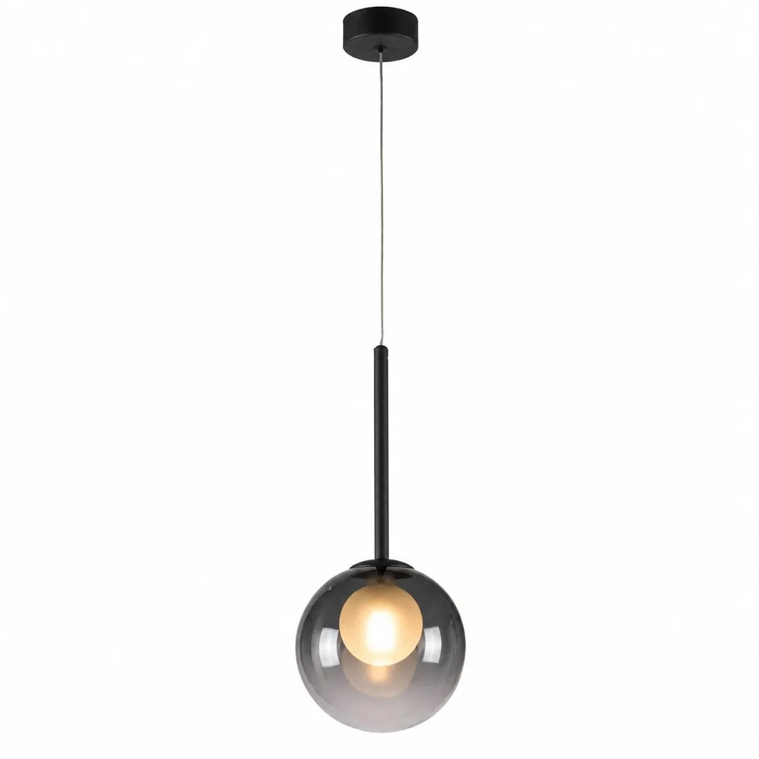 suspension flora en verre ambré avec laiton allumée, lumière chaude à travers la boule dépolie