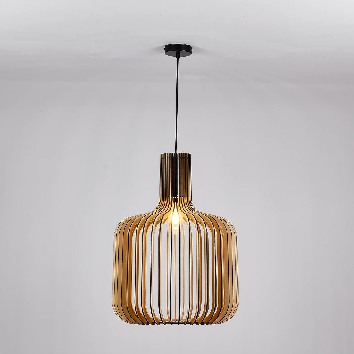 suspension en bois noir lignum variante tonneau