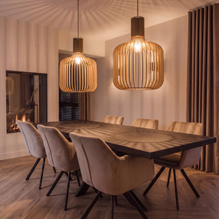 suspension en bois noir lignum variante tonneau au-dessus de la table