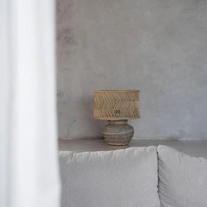 lampe de table terracotta, lampe de table rotin, lampe de table Bazar Bizar, lampe de table beige, lampe de table rustique, lampe de table bohème