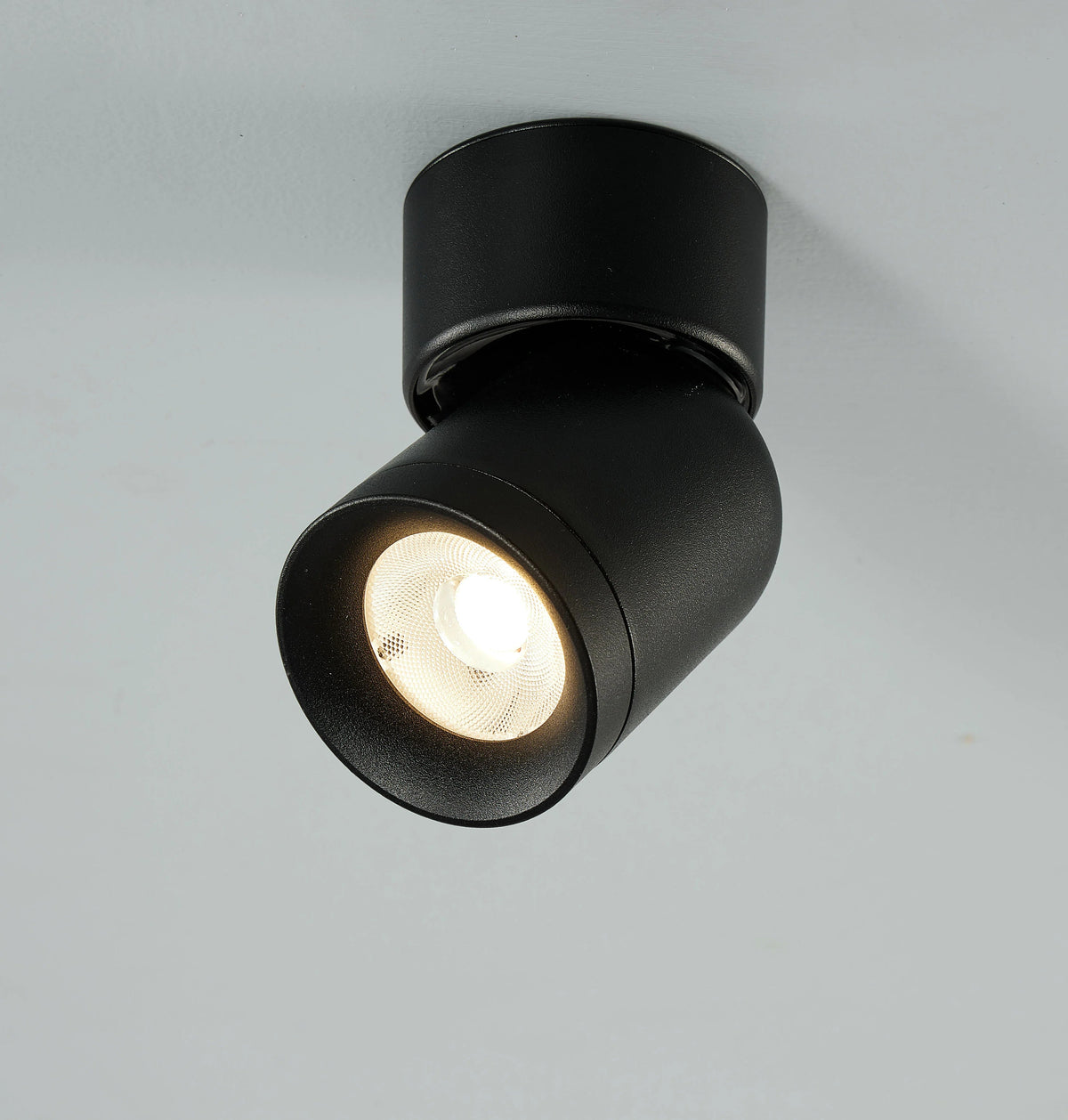 Spot de plafond Lysrum, dimensions D9 cm x L12 cm