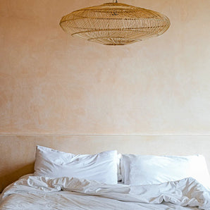 suspension macaron, suspension rotin, luminaire rotin, suspension naturelle, lampe rotin design, suspension artisanale, suspension rotin naturel