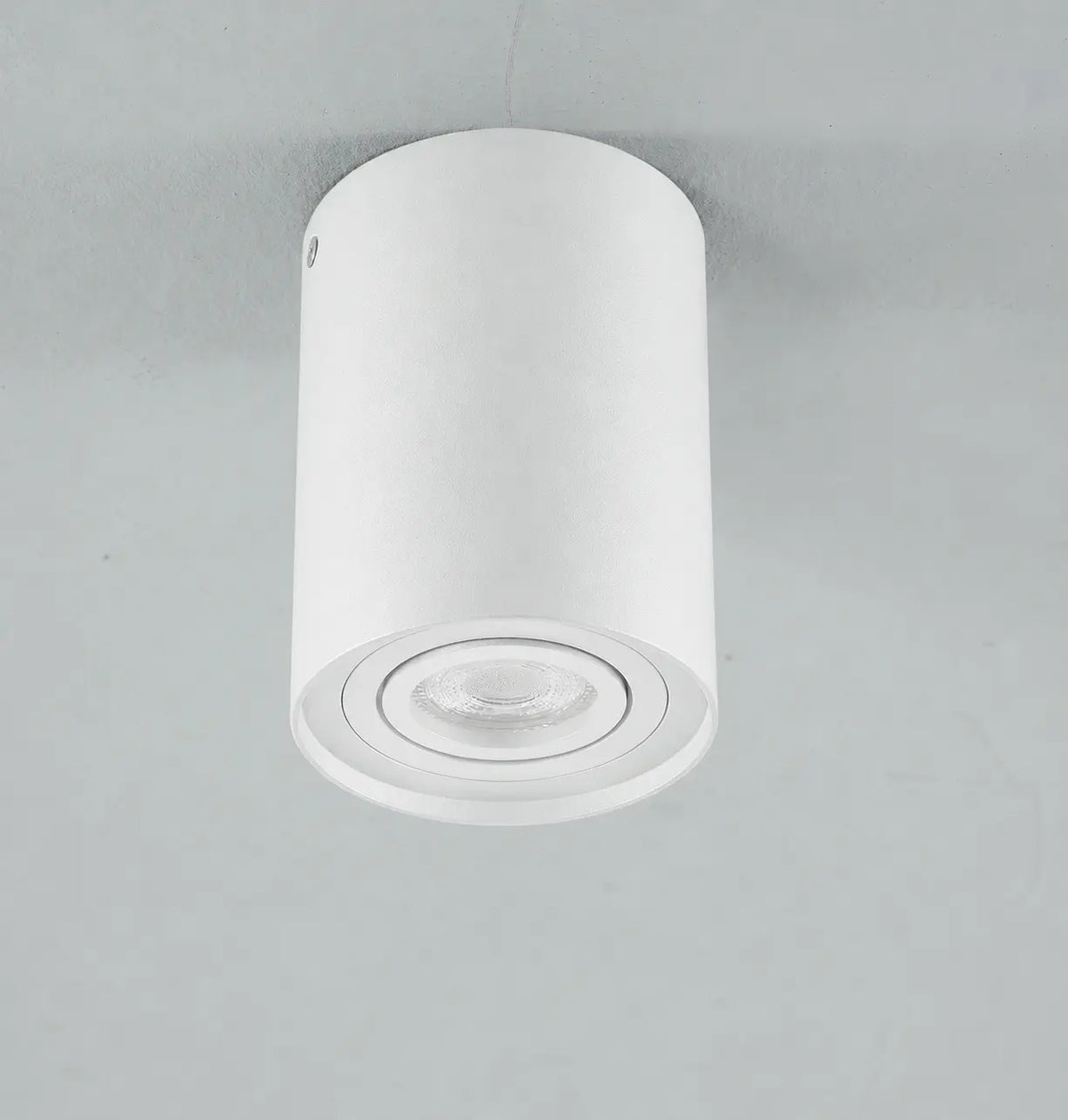 spot de plafond blanc lysrum, photo studio