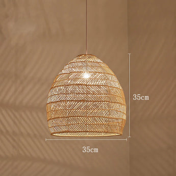 suspension en rotin, lampe suspendue rotin, luminaire naturel, suspension artisanale, lampe rotin beige, lampe rotin noir